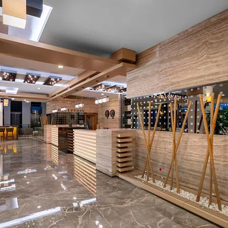 리조트 Telatiye 5*