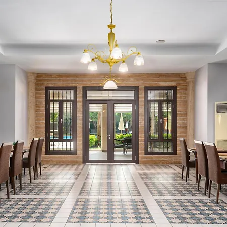 Telatiye Курортный комплекс 5*