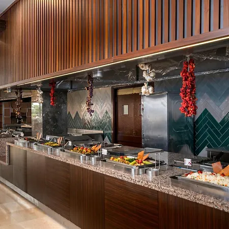 Telatiye Курортный комплекс 5*